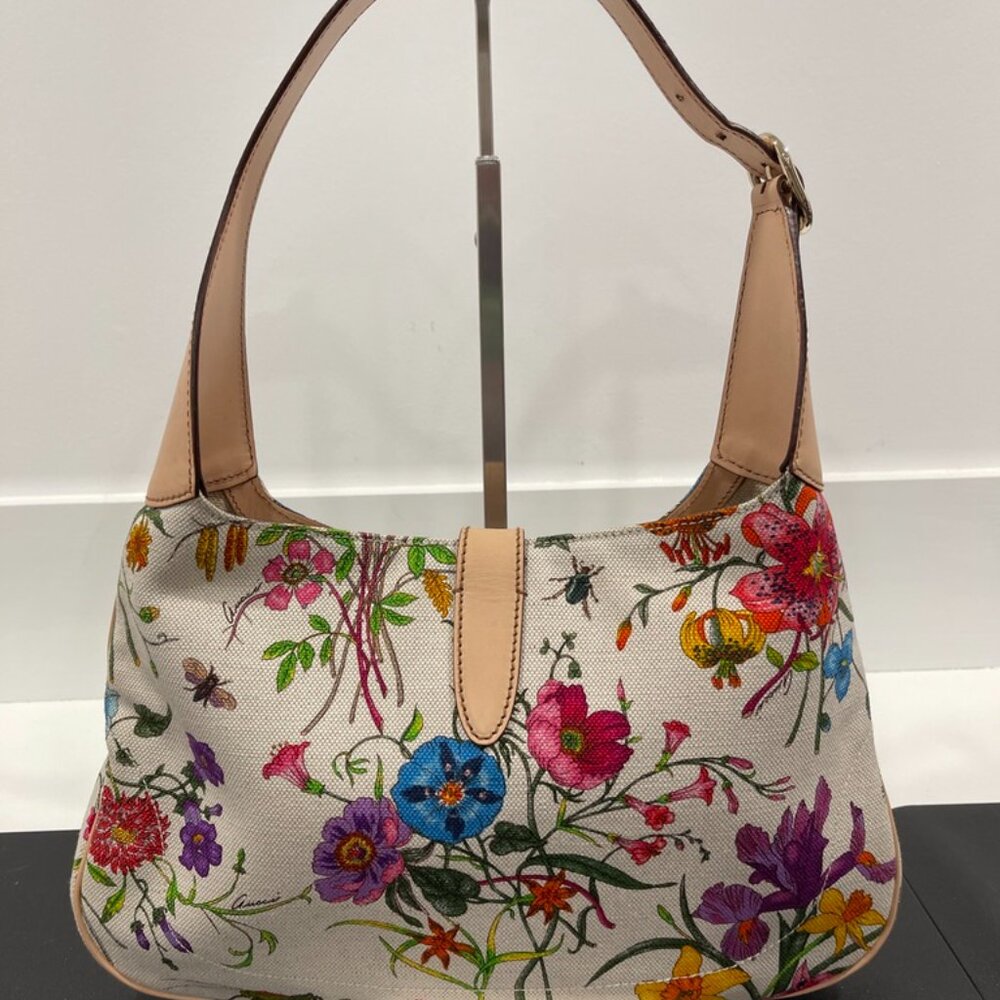 Gucci Flora Jackie O Hobo Shoulder Bag White Floral Canvas/Leather (174388) - Picture 2 of 13
